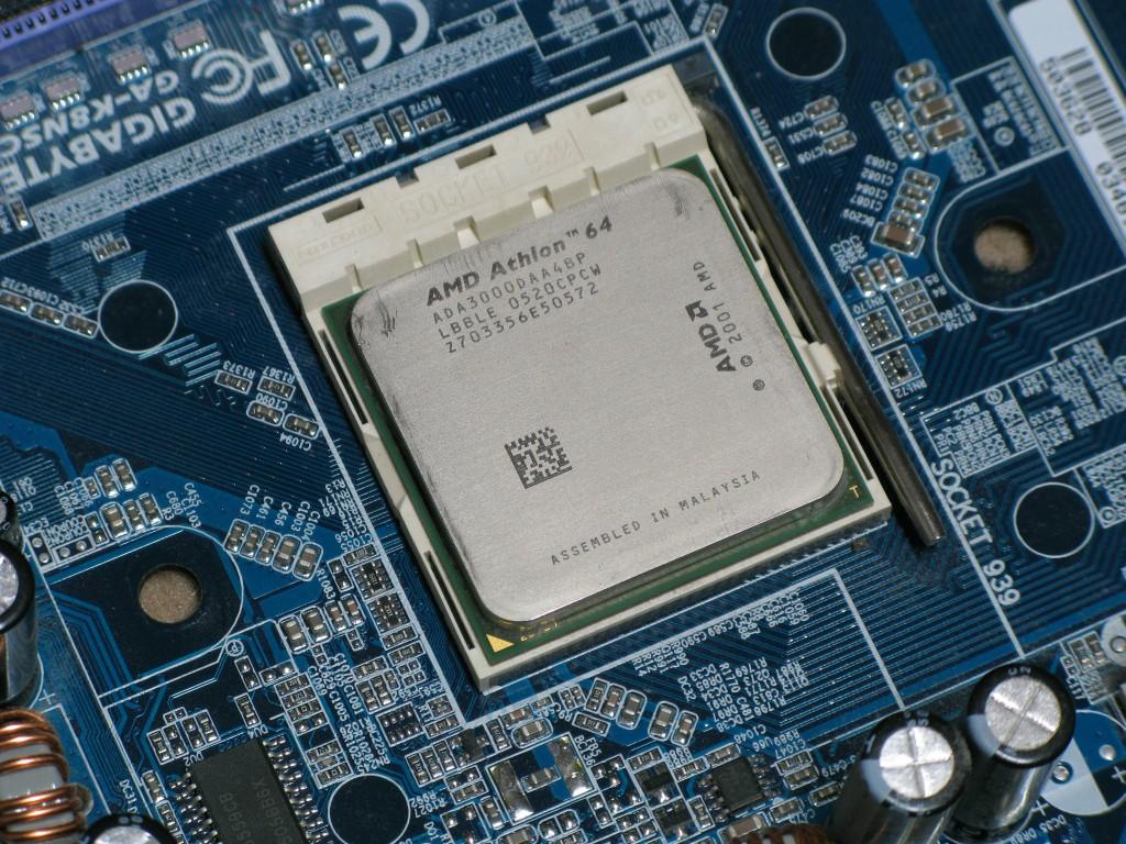 AMD_Athlon_64.jpg