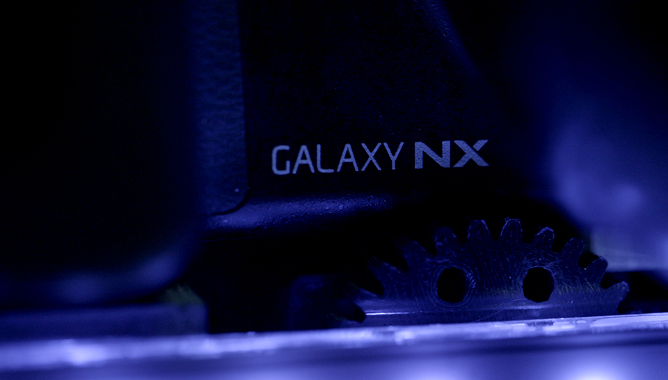 samsung-galaxy-nx-rover-4.jpg