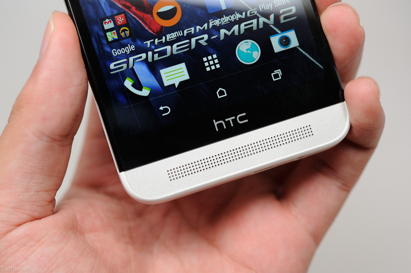 HTC_E8-2.jpg