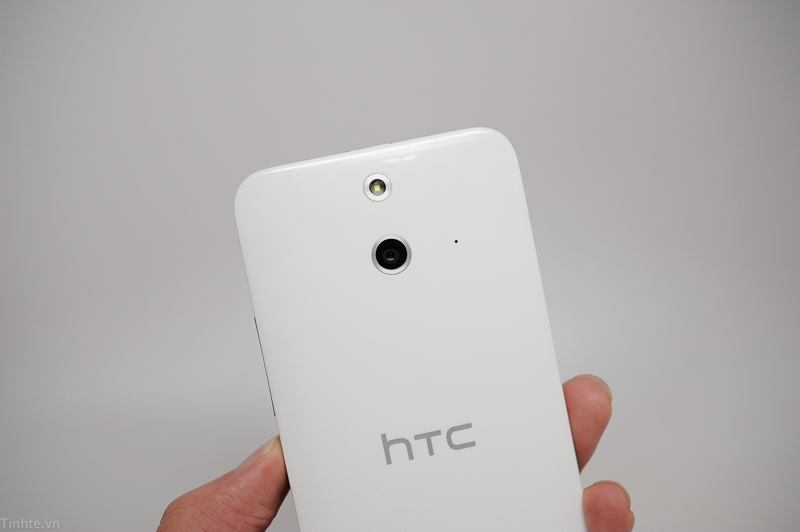 HTC_E8-10.jpg