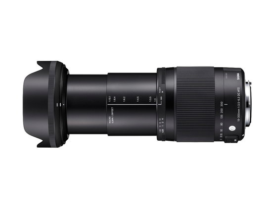Sigma-18-300-mm-f3.5-6.3-DC-MACRO-OS-HSM-lens-2.jpg
