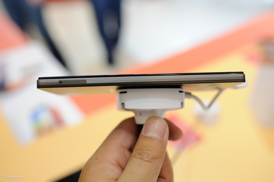 Tinhte_Lenovo_Vibe_X2-17.jpg
