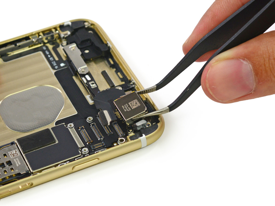 iPhone6Plus_Teardown_16.jpg