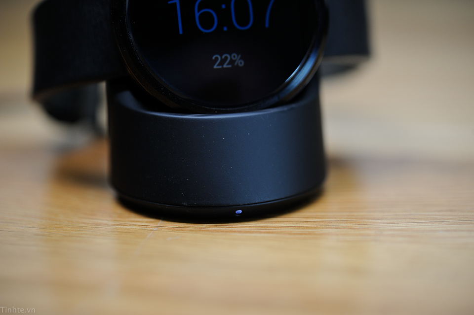 Moto 360-2.jpg