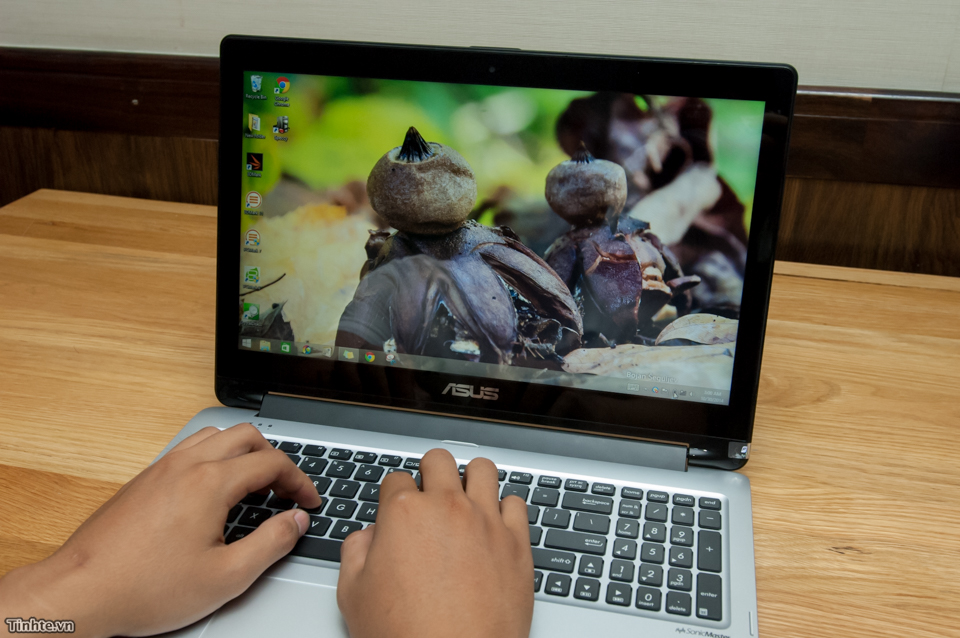 Tinhte.vn_ASUS_Transformer_Book_Flip_TP550L_Review-19.jpg