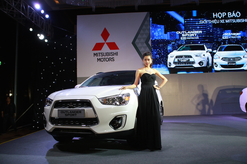 Mitsubishi-2.jpg