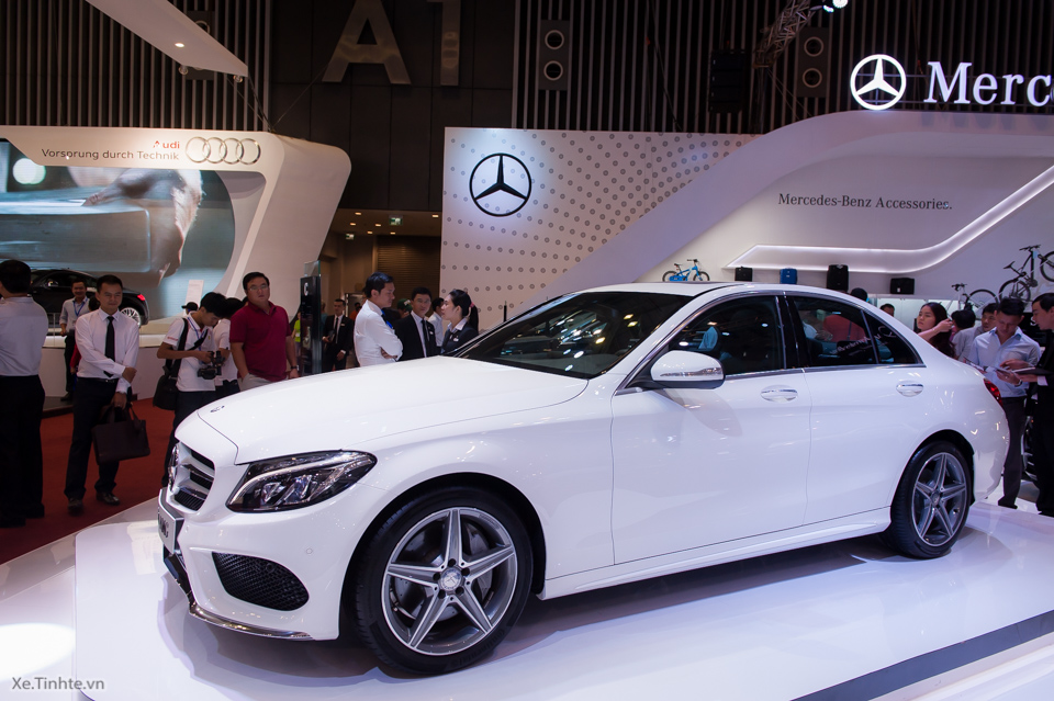 Tinhte.vn-Mercedes-Benz-C-Class-2015-7.jpg