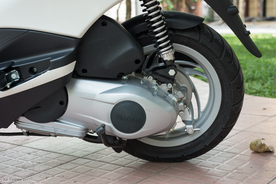 Piaggio-Fly-2014-9374.jpg