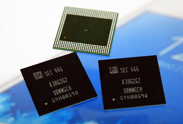 Samsung_chip_RAM_LPDDR4.jpg