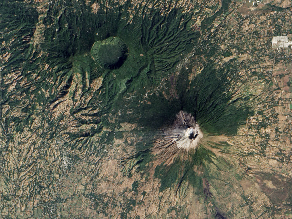 San Miguel Volcano, El Salvador.jpg