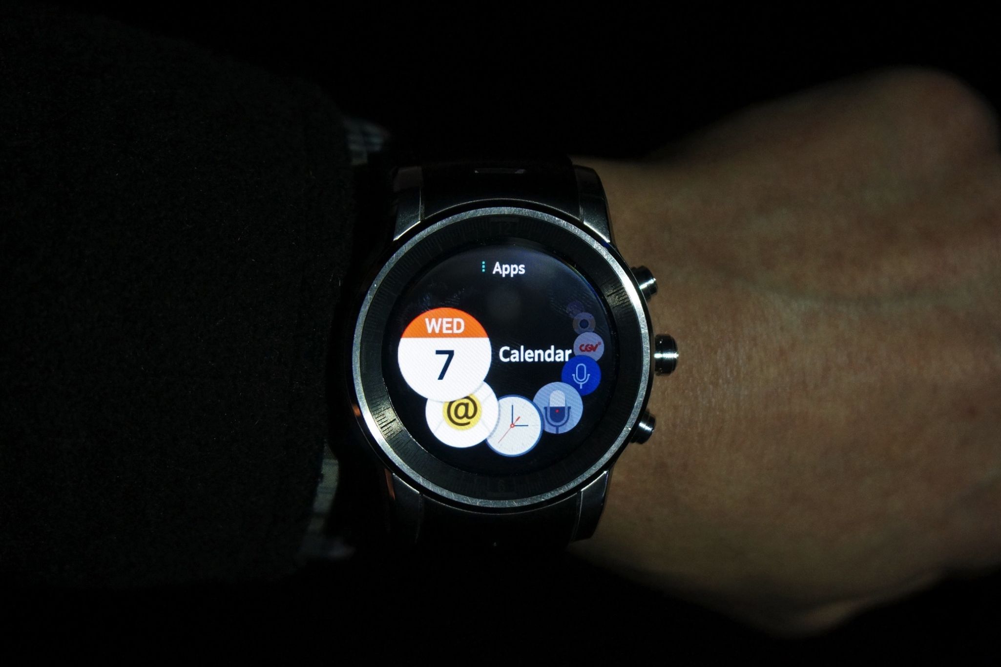 LG_smartwatch_webOS_Audi_2.jpeg