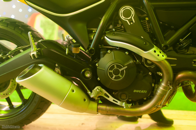 Xe.Tinhte.vn-Tren-tay-Ducati-Scrambler-2015-19.jpg