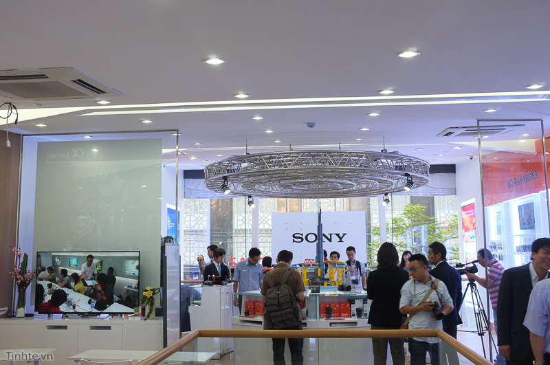 Sony_Center_Dong_Du-8.jpg