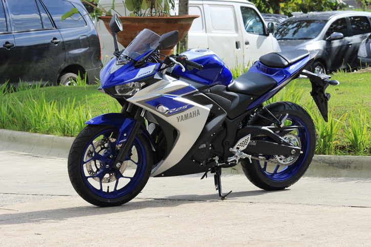 Yamaha-R25-ABS.jpg