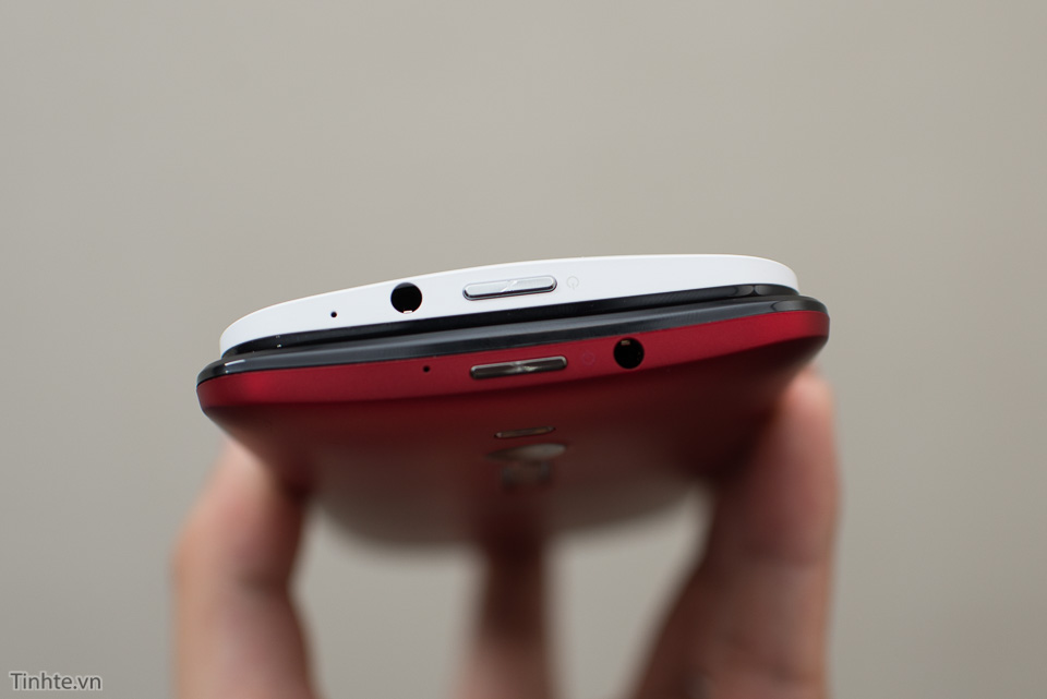 Asus_ZenFone 2_5_5.5-2.jpg