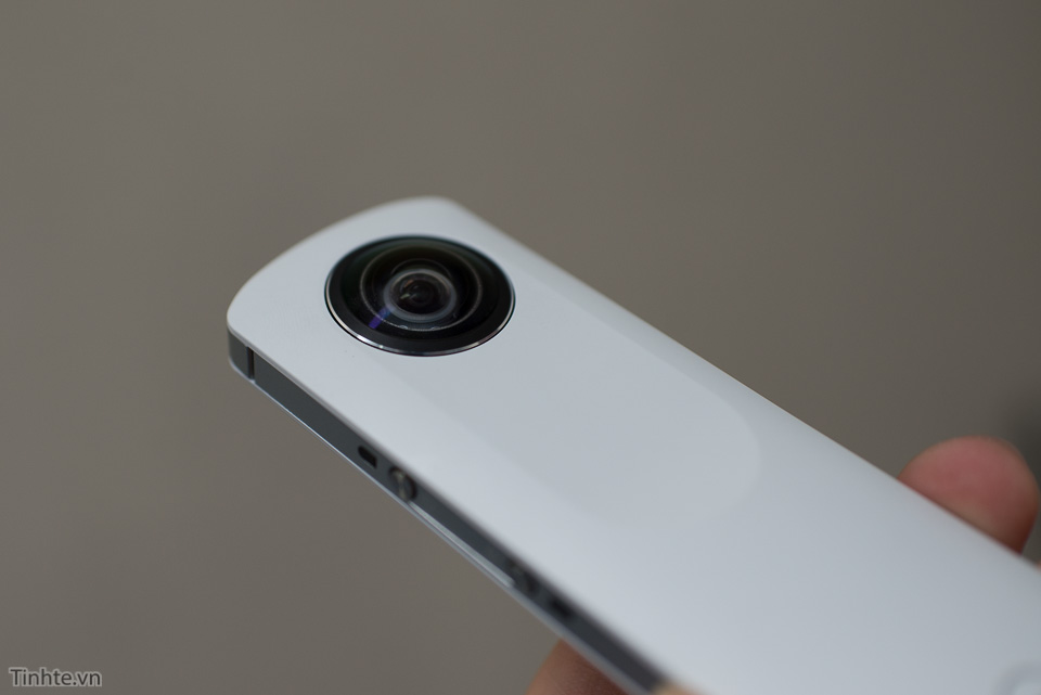 Ricoh_Theta_m15-3.jpg