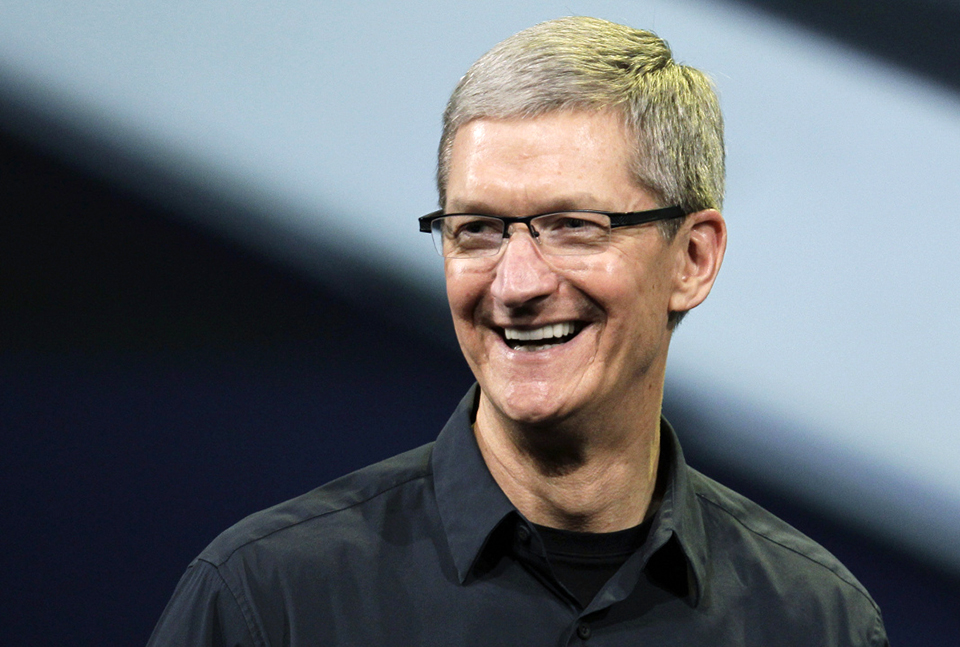 CEO_Tim_Cook_Apple_HEADER.jpg