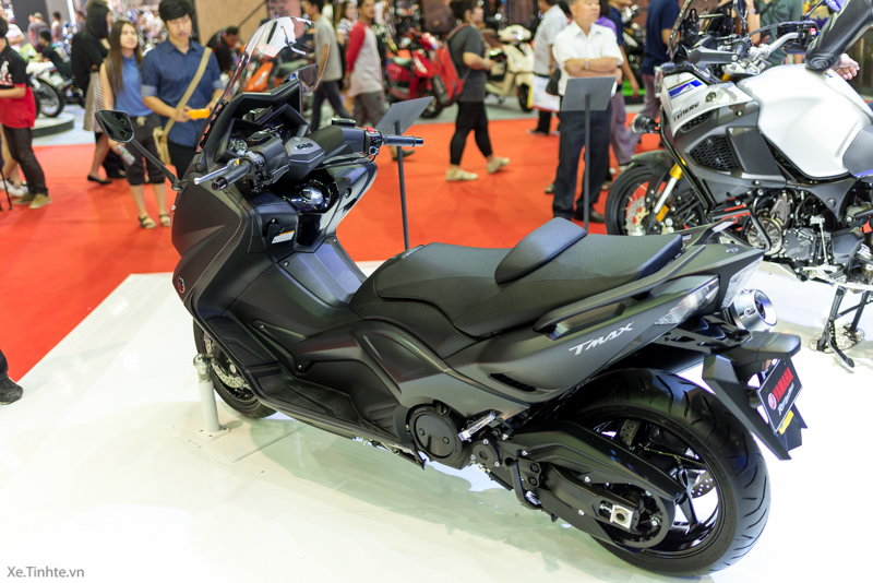 xe.tinhte.vn-yamaha-tmax-1.jpg