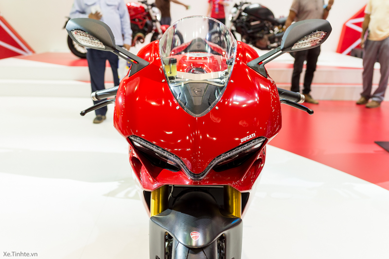 xe.tinhte.vn-ducati-1299-13.jpg