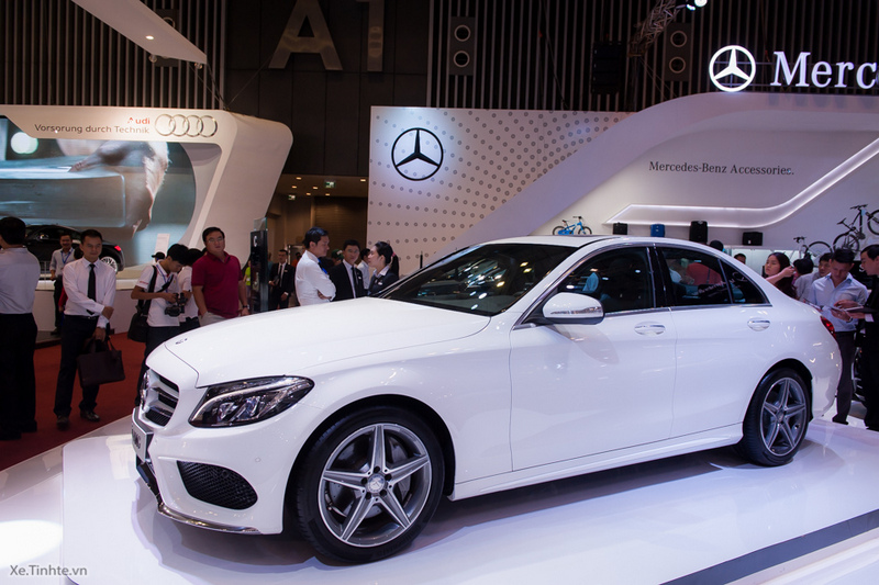 2645033_Tinhte.vn-Mercedes-Benz-C-Class-2015-7.jpg