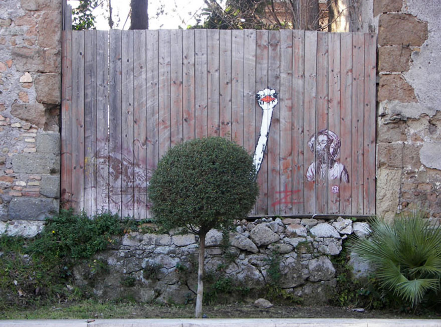 Street-Art-And-Nature-7.jpg