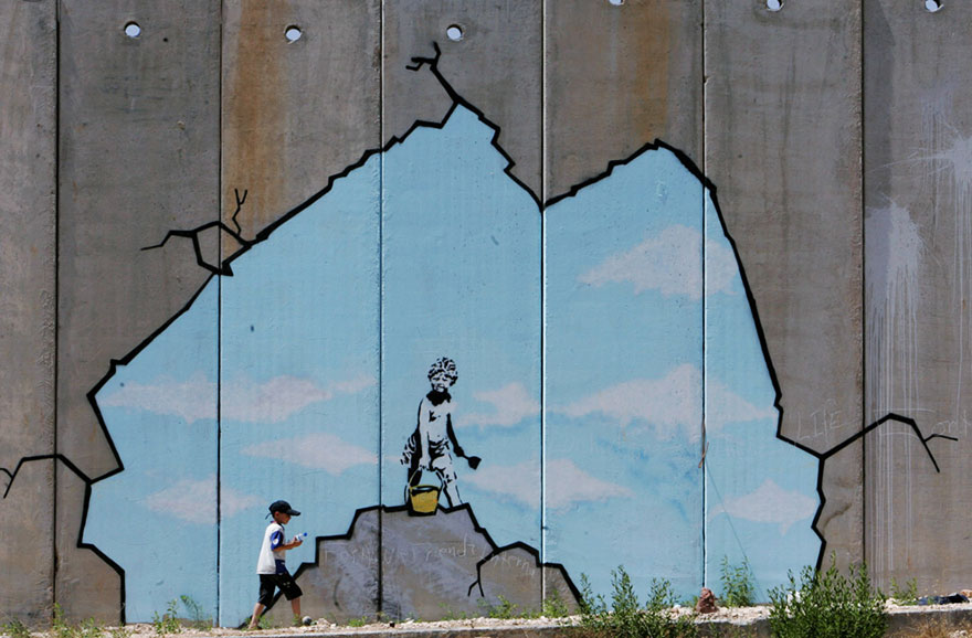 XX-Powerful-Street-Art-Pieces-That-Tell-The-Uncomfortable-Thruth2__880.jpg