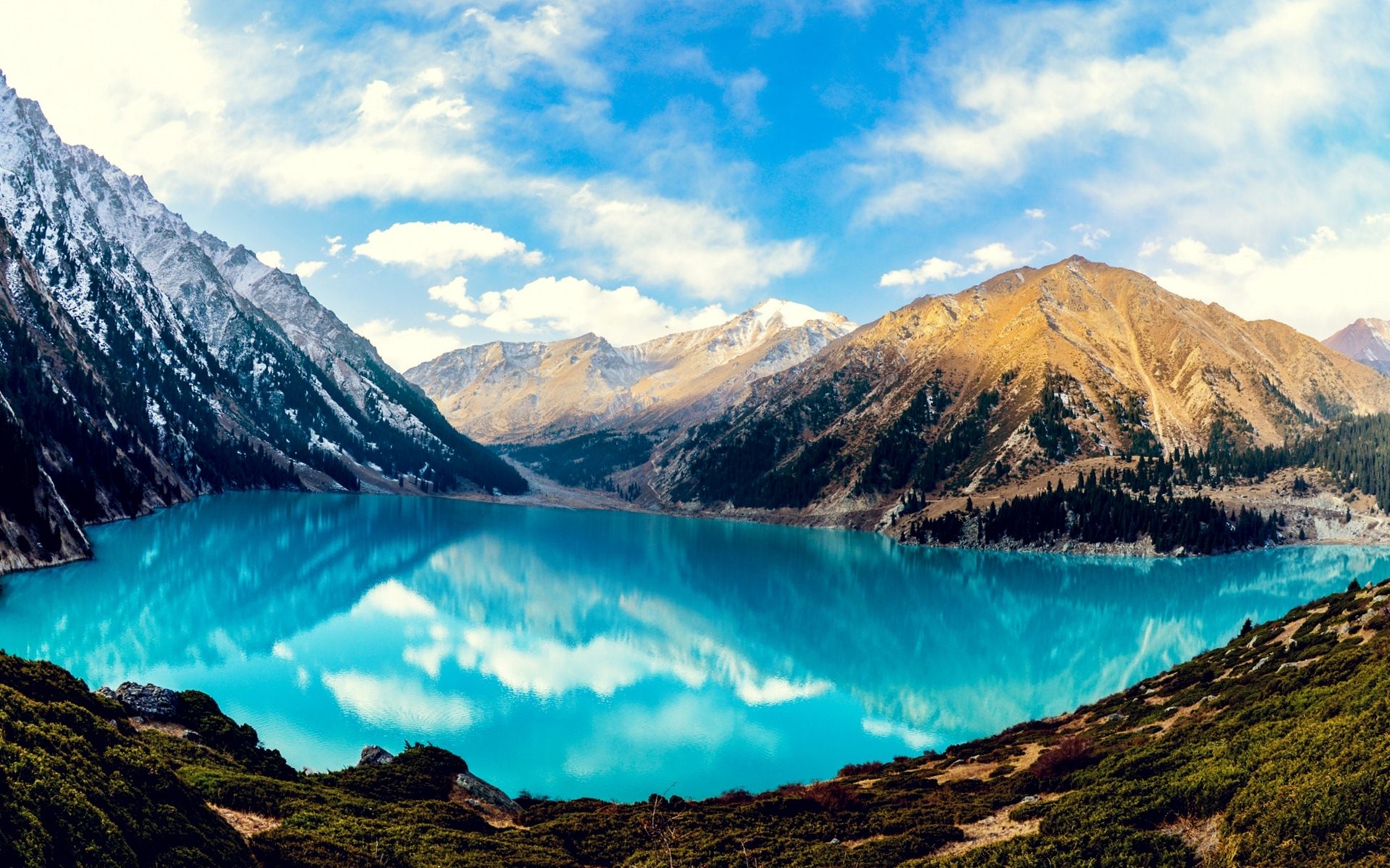 WowWindows8-Big Almaty Lake Nature Desktop Wallpaper_2014.jpg