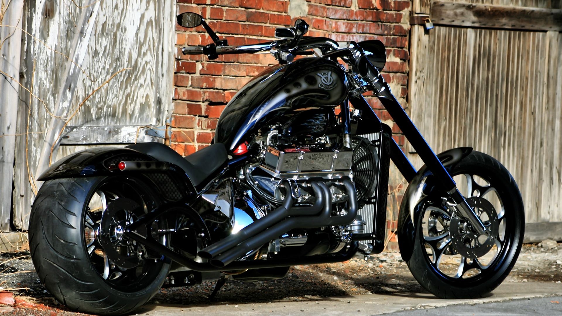 WowWindows8-Black Chopper Wallpaper_2014.jpg