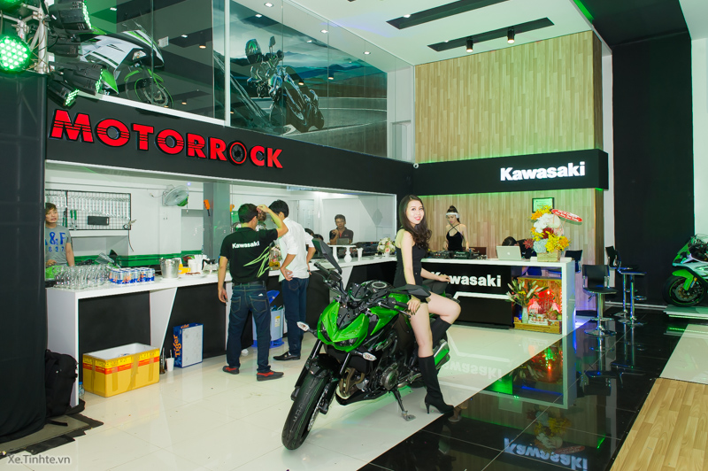 Motorrock-Kawasaki-grand-opening-3.jpg