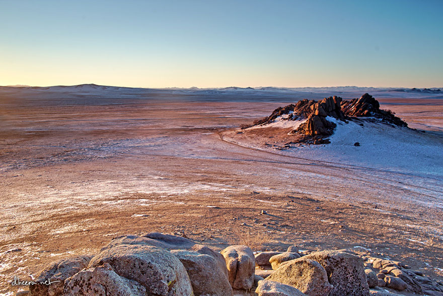 travel-landscape-photography-winter-dheera-venkatraman-mongolia-6.jpg