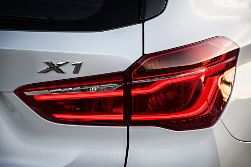 bmw-x1-2016-10.jpg