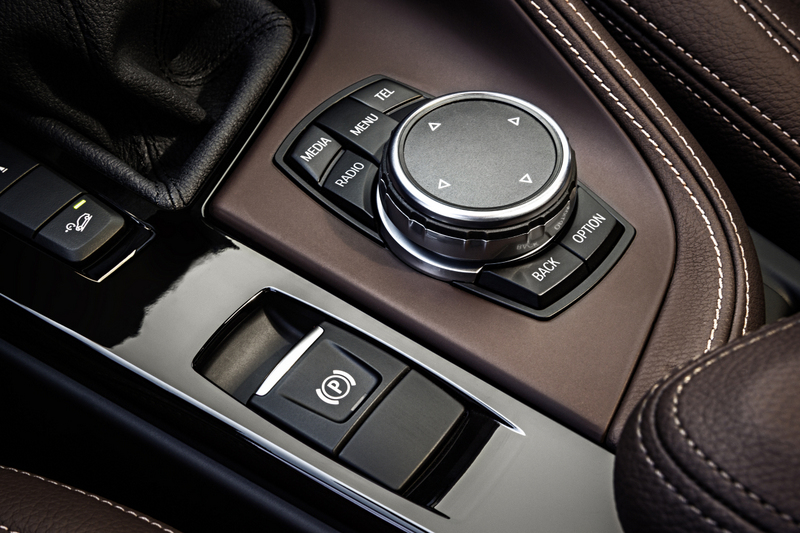 bmw-x1-2016-17.jpg
