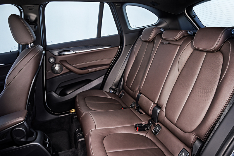 bmw-x1-2016-18.jpg