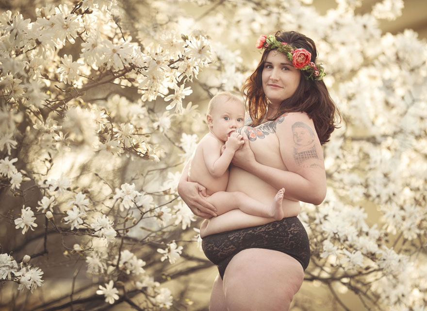 motherhood-photography-breastfeeding-godesses-ivette-ivens-11.jpg