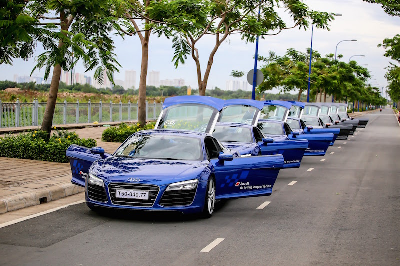 AudiR8.jpg