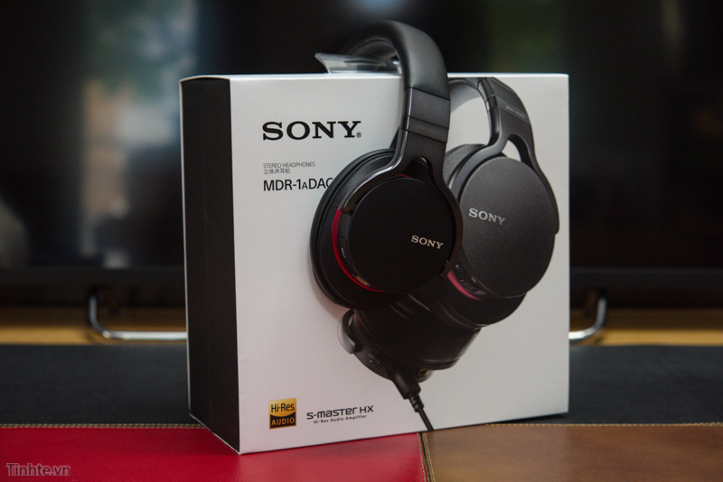 Sony MDR-1aDAC_3.jpg