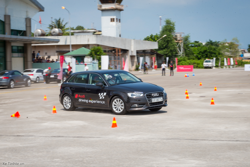 Xe.Tinhte.vn -  Audi Driving Experience 2015 -Audi R8 V10-3110.jpg