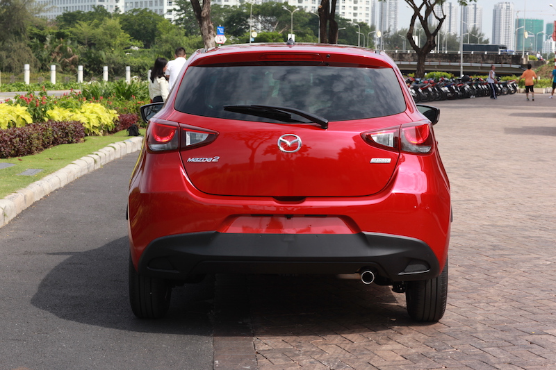 THACO-Mazda2-201500005.JPG