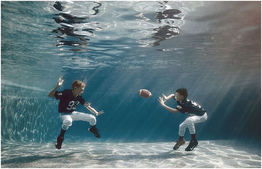 kids-underwater-sport-photographer-alix-martinez_0107__880.jpg