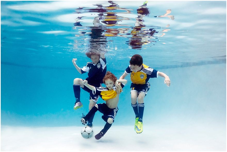 kids-underwater-sport-photographer-alix-martinez_0114__880.jpg