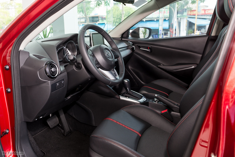Mazda 2 Sedan 2024: Giá lăn bánh, Hình ảnh, Thông số & Trả góp