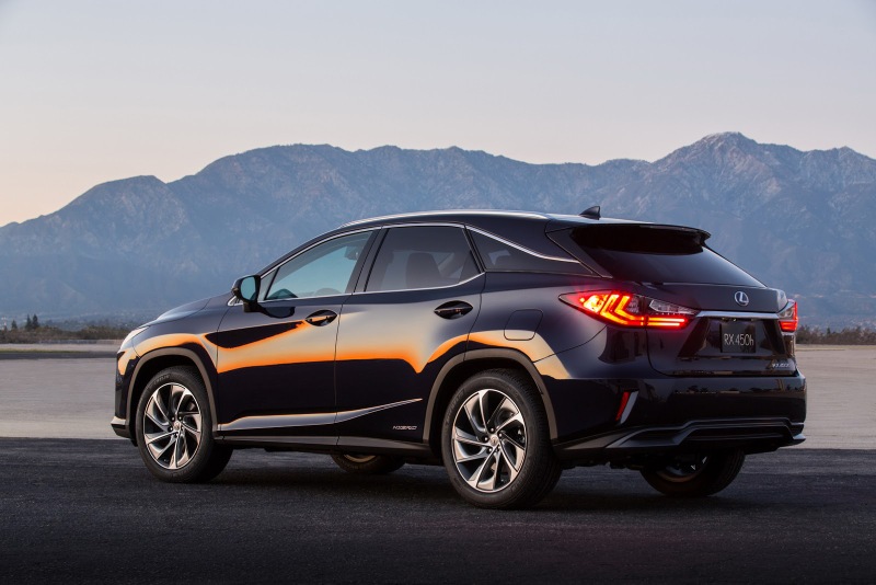 3010682_2016-Lexus-RX-6.jpg