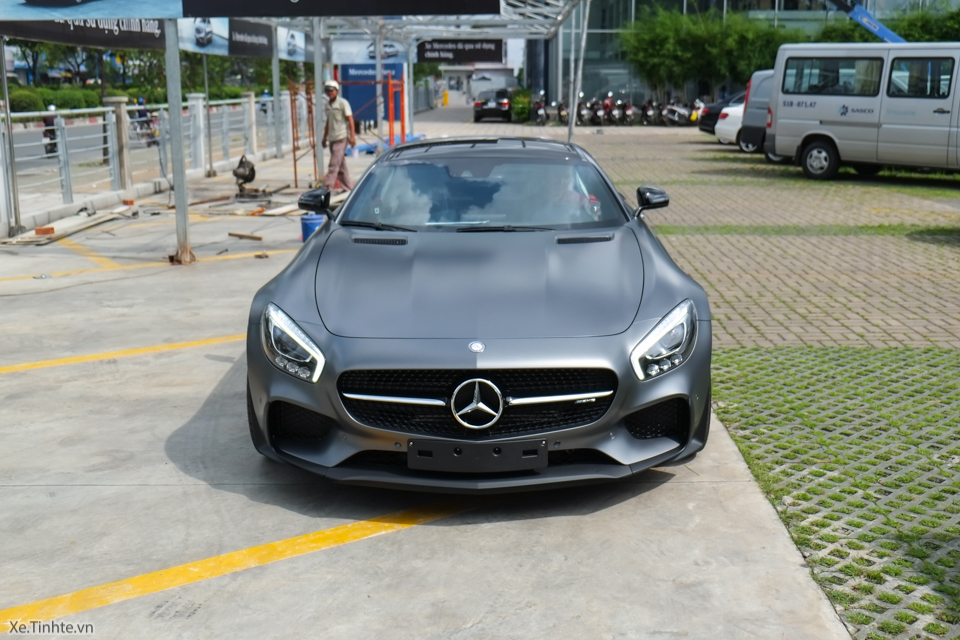 Xe.tinhte.vn - Mercedes GT S-7055.jpg