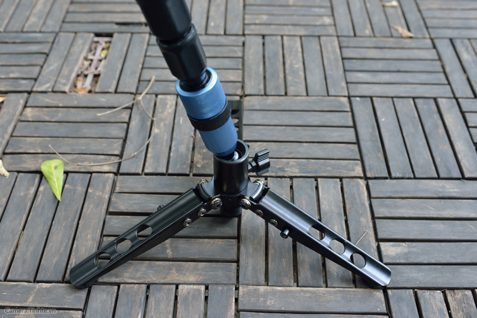 Monopod Sirui-6285.jpg