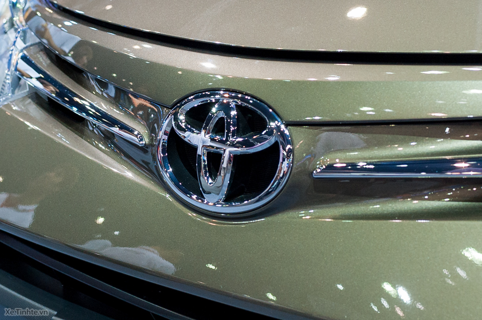 Toyota-1-2.jpg