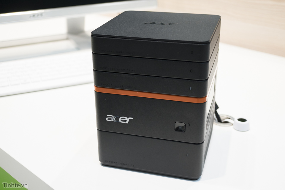 ACER REVO Tinhte.jpg