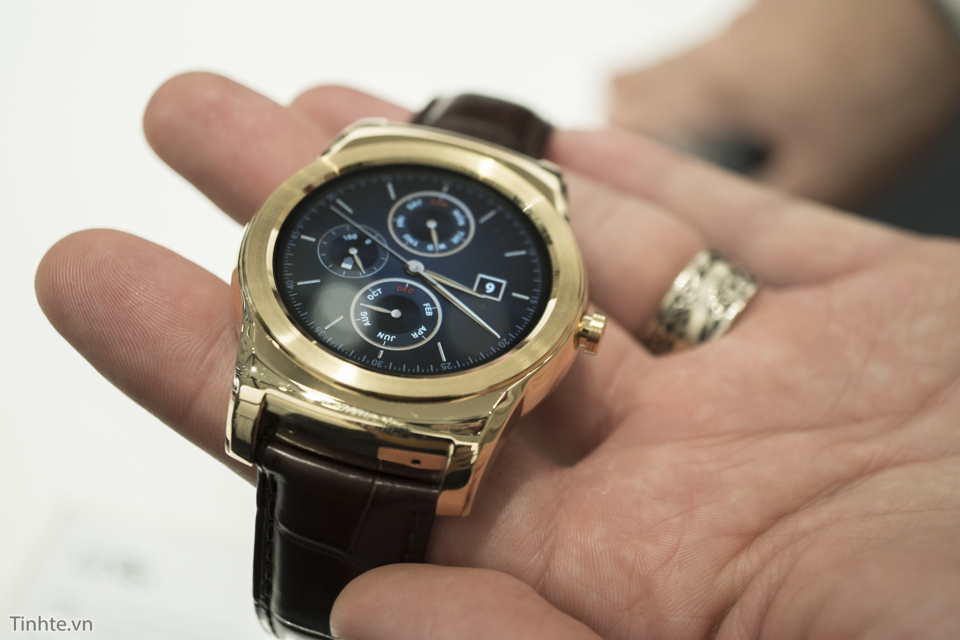 LG Urbane Lux Watch-2.jpg