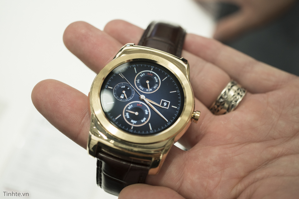 LG Urbane Lux Watch-3.jpg