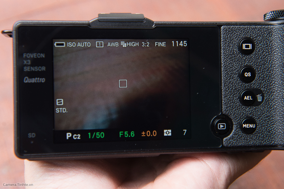 Trên tay Sigma dp0: Thiết kế lạ, cảm biến Foveon X3, chụp ảnh 39MP ...