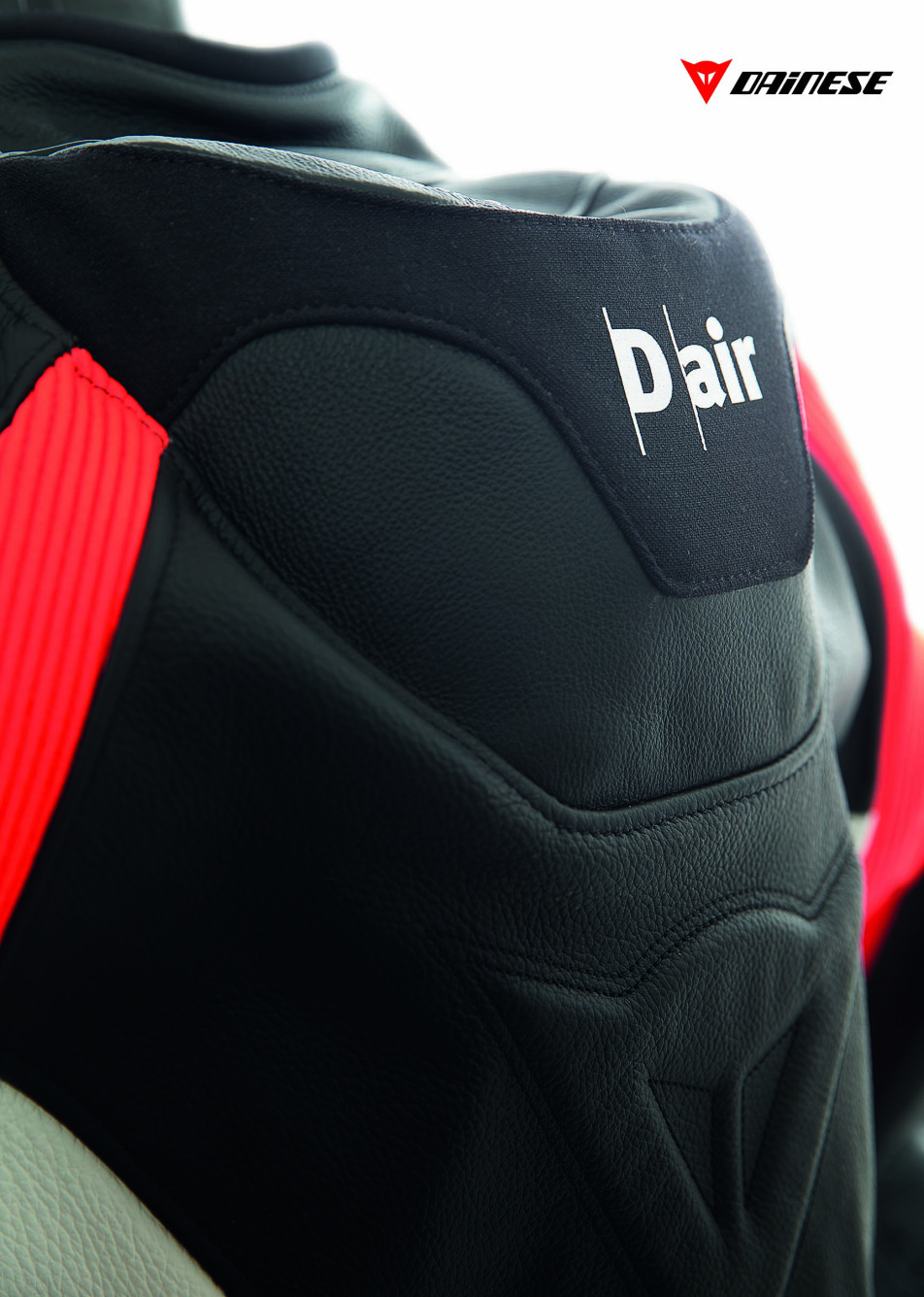 Dainese-D-Air-Misano-1000-airbag-motorcycle-jacket-02.jpg